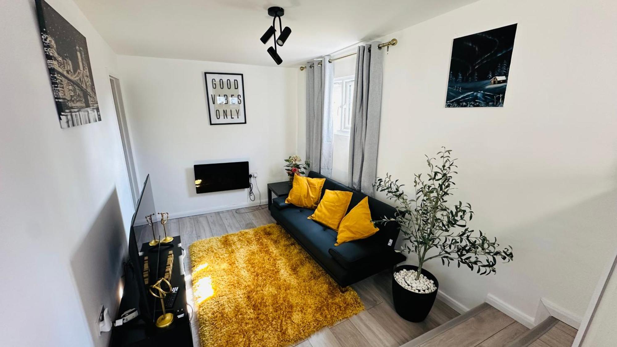 Cosy And Comfy Deluxe Entire