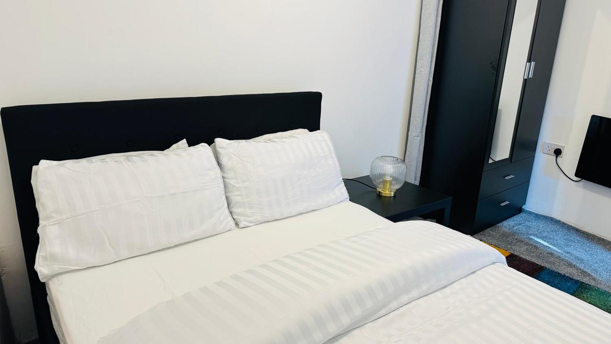 Cosy And Comfy Deluxe Entire